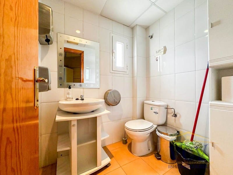 Oficina en Alicante / Alacant ciudad en venta con garaje - 300.000 € (Ref: 9948490)