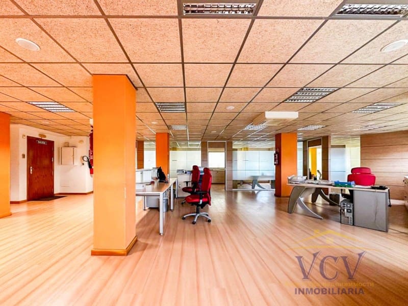 Oficina en Alicante / Alacant ciudad en venta con garaje - 300.000 € (Ref: 9948490)