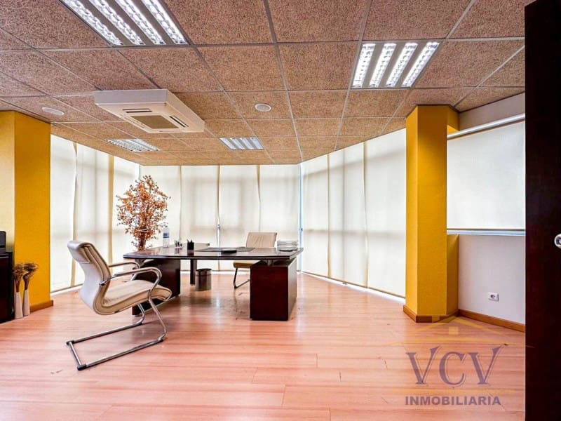 Oficina en Alicante / Alacant ciudad en venta con garaje - 300.000 € (Ref: 9948490)