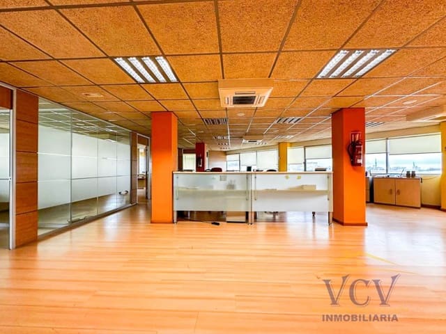 Oficina en Ciudad de Asís, Alicante / Alacant ciudad en venta con garaje - 300.000 € (Ref: 9948490)