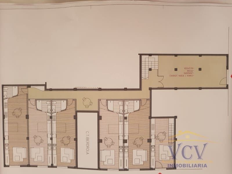 Hôtel à vendre à Alicante ville - 488 000 € (Ref: 9948500)