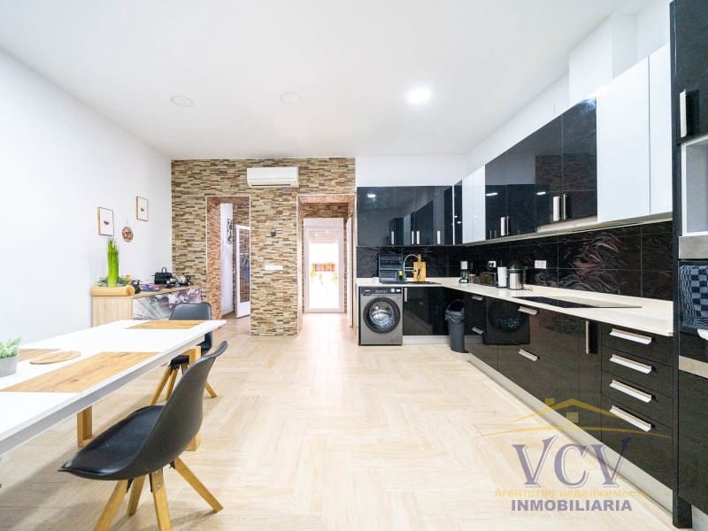 4 soverom Leilighet til salgs i Alicante by - € 320 000 (Ref: 9952568)