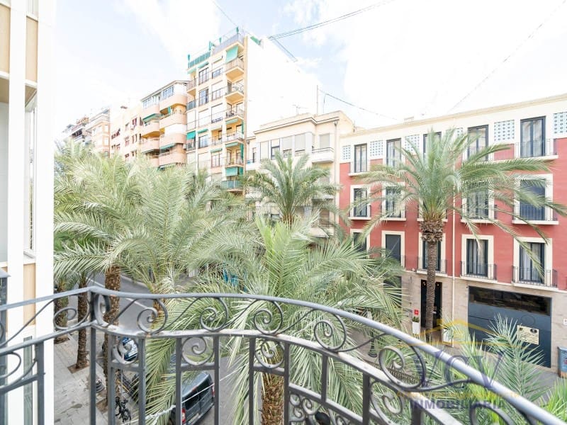 4 soverom Leilighet til salgs i Alicante by - € 320 000 (Ref: 9952568)
