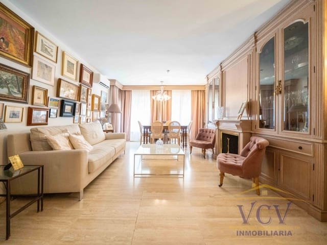 3 soveværelse Lejlighed til salg i Alicante by - € 680.000 (Ref: 9977251)