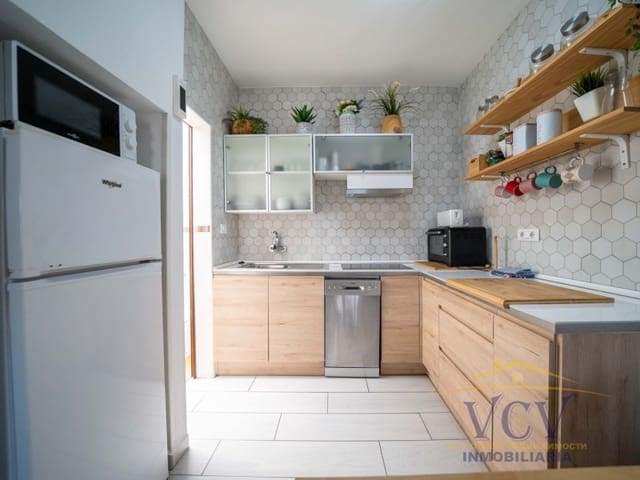 2 soverom Hus til salgs i Gran Alacant, Santa Pola med garasje - € 230 000 (Ref: 9995084)