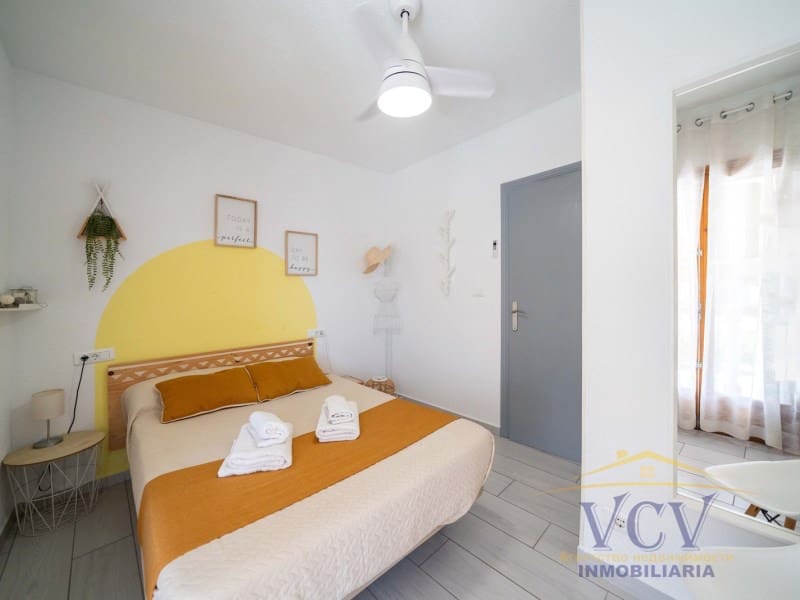 2 soverom Hus til salgs i Gran Alacant med garasje - € 230 000 (Ref: 9995084)