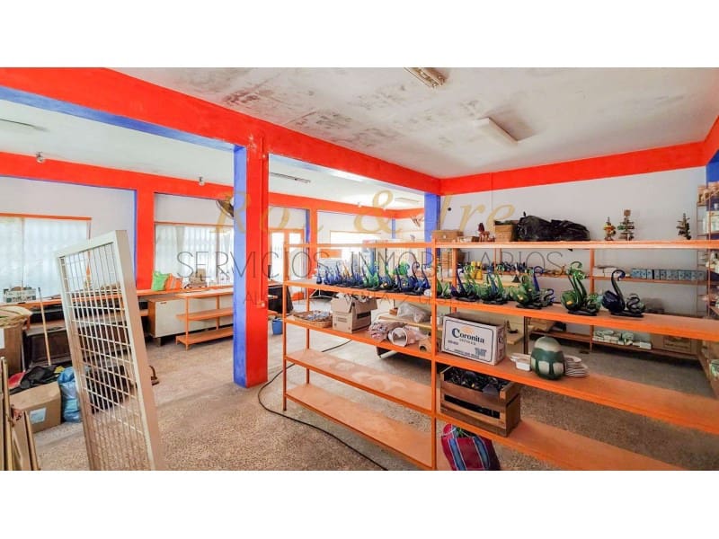 Kommersiell att hyra i Sant Antoni de Portmany - 1 500 € (Ref: 8199743)