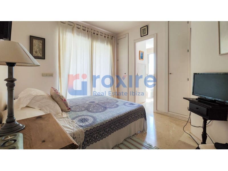 3 soveværelse Lejlighed til salg i Cala Gracio med garage - € 860.000 (Ref: 8199750)