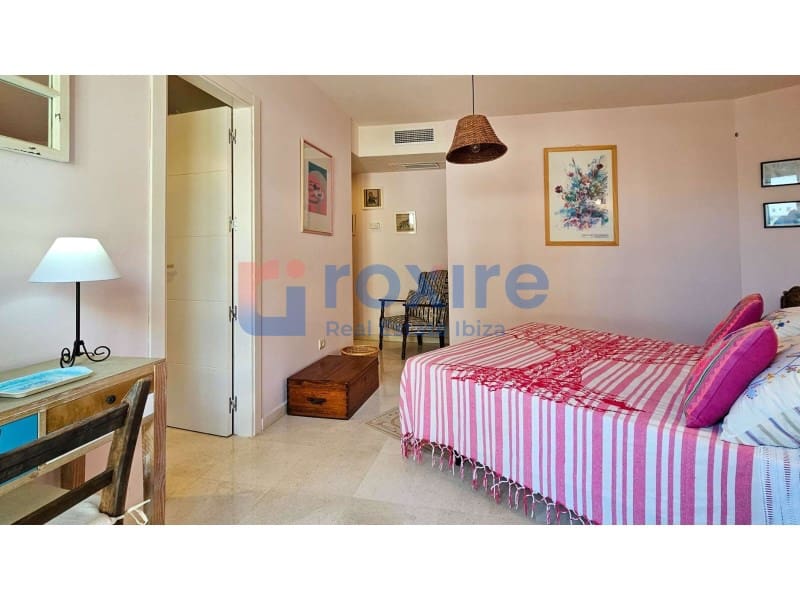 3 soveværelse Lejlighed til salg i Cala Gracio med garage - € 860.000 (Ref: 8199750)