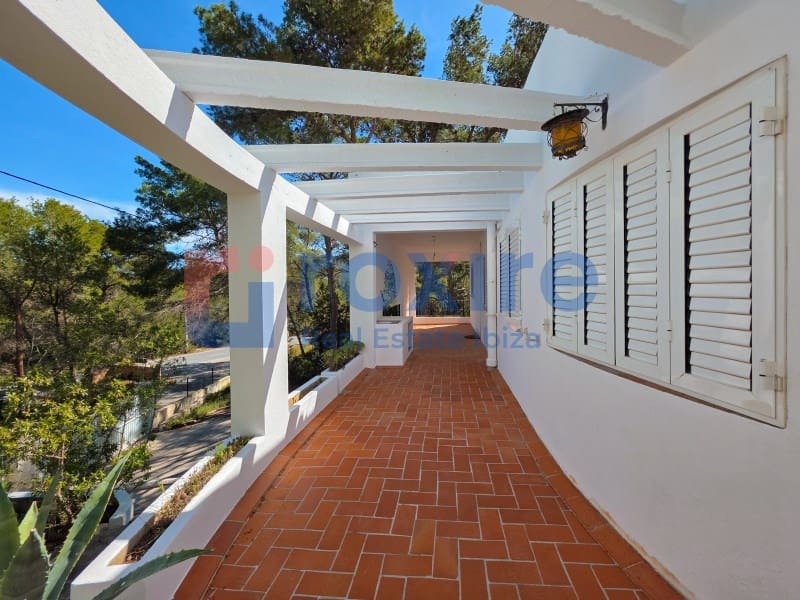 3 bedroom Villa for sale in Cala Vadella with garage - € 1,500,000 (Ref: 8199754)