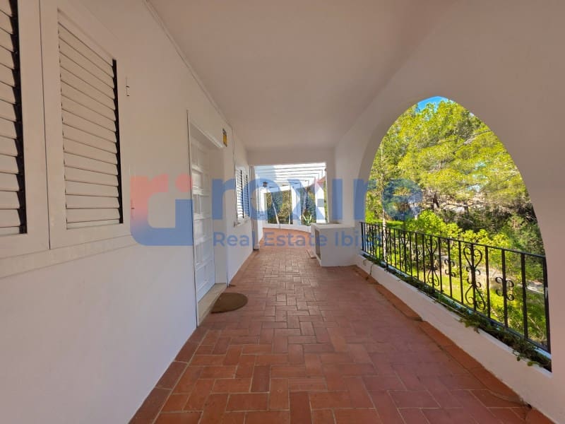 3 bedroom Villa for sale in Cala Vadella with garage - € 1,500,000 (Ref: 8199754)
