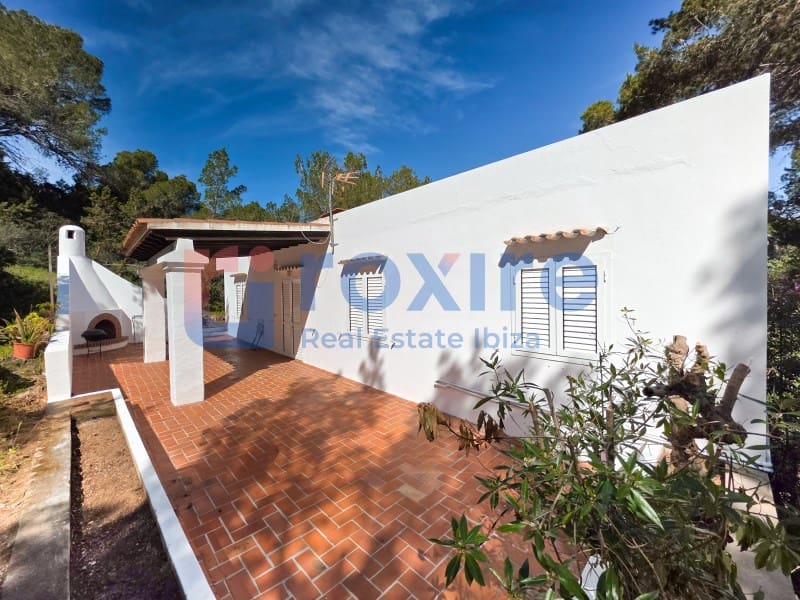3 bedroom Villa for sale in Cala Vadella with garage - € 1,500,000 (Ref: 8199754)