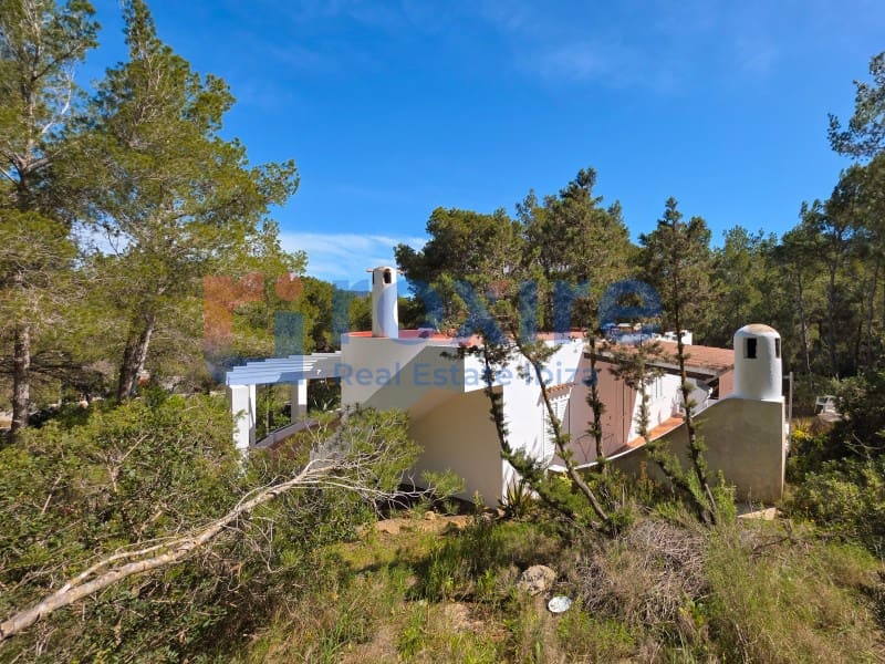 3 bedroom Villa for sale in Cala Vadella with garage - € 1,500,000 (Ref: 8199754)