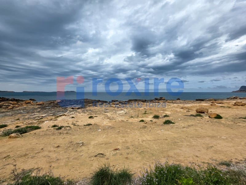 Commercieel te koop in Cala d'en Bou - € 265.000 (Ref: 8199756)