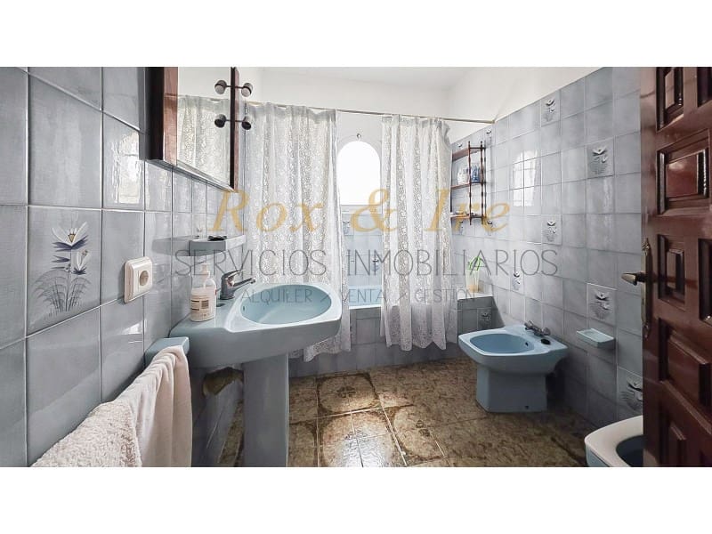 3 slaapkamer Villa te koop in Cala Bassa - € 1.999.900 (Ref: 8238238)