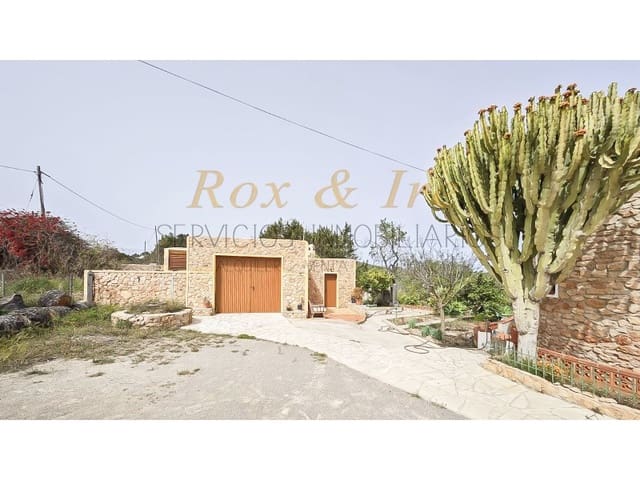 3 slaapkamer Villa te koop in Cala Bassa, San Jose / Sant Josep de Sa Talaia - € 1.999.900 (Ref: 8238238)