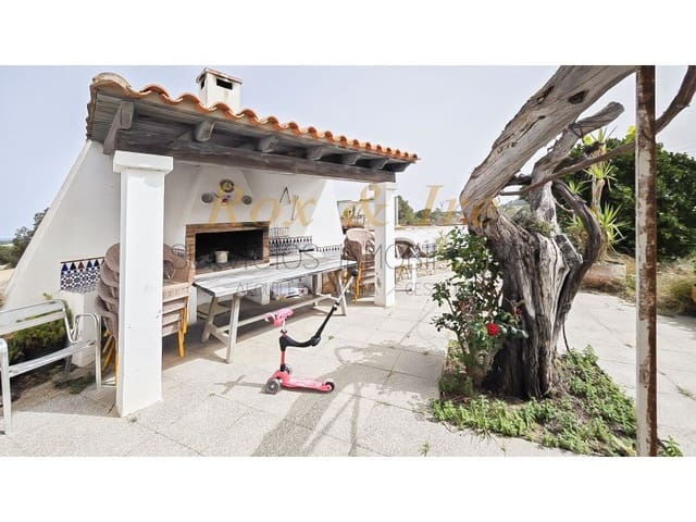 3 slaapkamer Villa te koop in Cala Bassa, San Jose / Sant Josep de Sa Talaia - € 1.999.900 (Ref: 8238238)