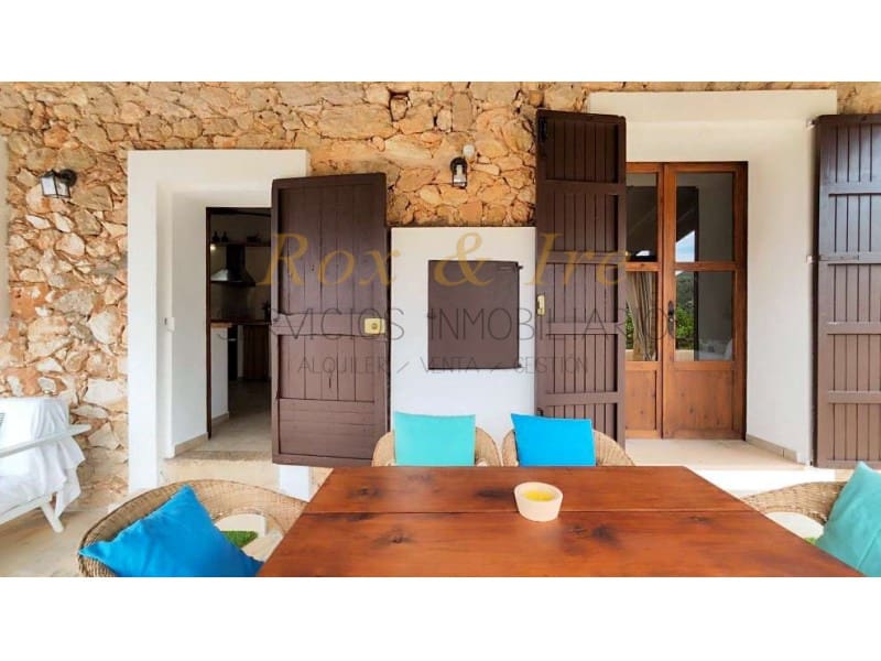 2 bedroom Villa for holiday rental in San Jose / Sant Josep de Sa Talaia with pool - € 1,750 (Ref: 8314301)