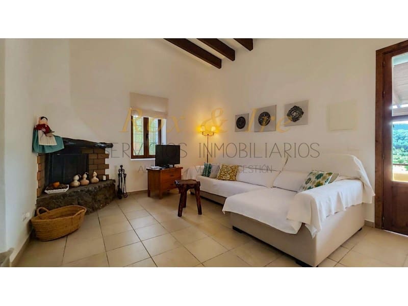 2 bedroom Villa for holiday rental in San Jose / Sant Josep de Sa Talaia with pool - € 1,750 (Ref: 8314301)