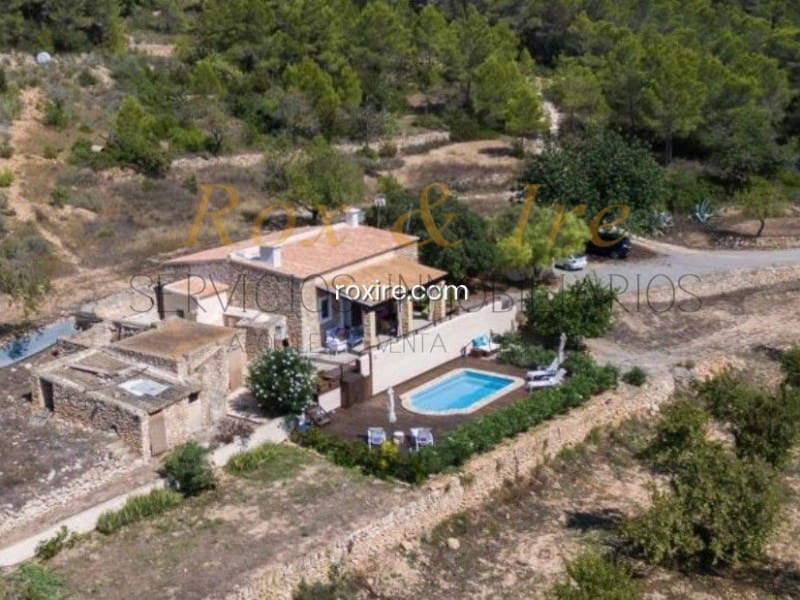 2 bedroom Villa for holiday rental in San Jose / Sant Josep de Sa Talaia with pool - € 1,750 (Ref: 8314301)