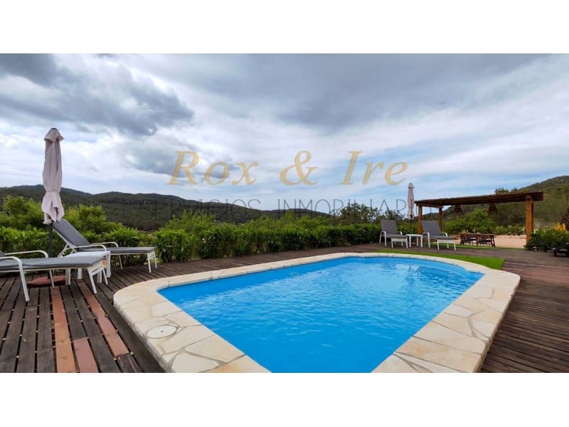 2 bedroom Villa for holiday rental in San Jose / Sant Josep de Sa Talaia with pool - € 1,750 (Ref: 8314301)