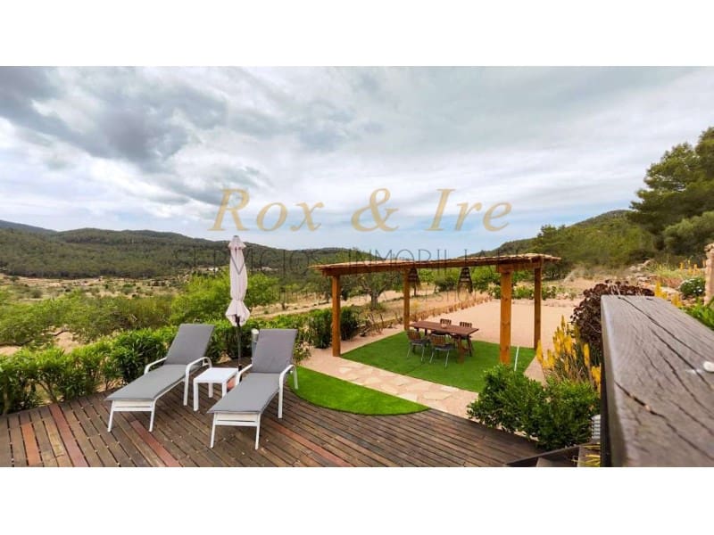 2 bedroom Villa for holiday rental in San Jose / Sant Josep de Sa Talaia with pool - € 1,750 (Ref: 8314301)