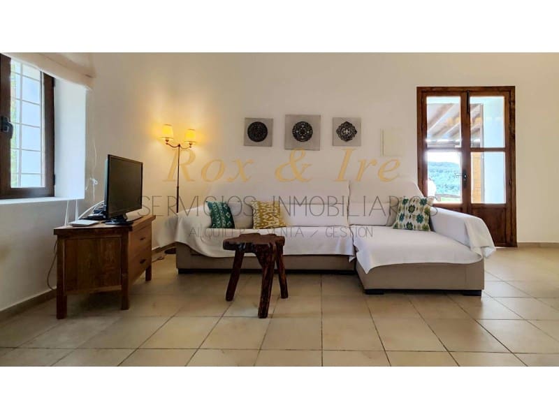 2 bedroom Villa for holiday rental in San Jose / Sant Josep de Sa Talaia with pool - € 1,750 (Ref: 8314301)