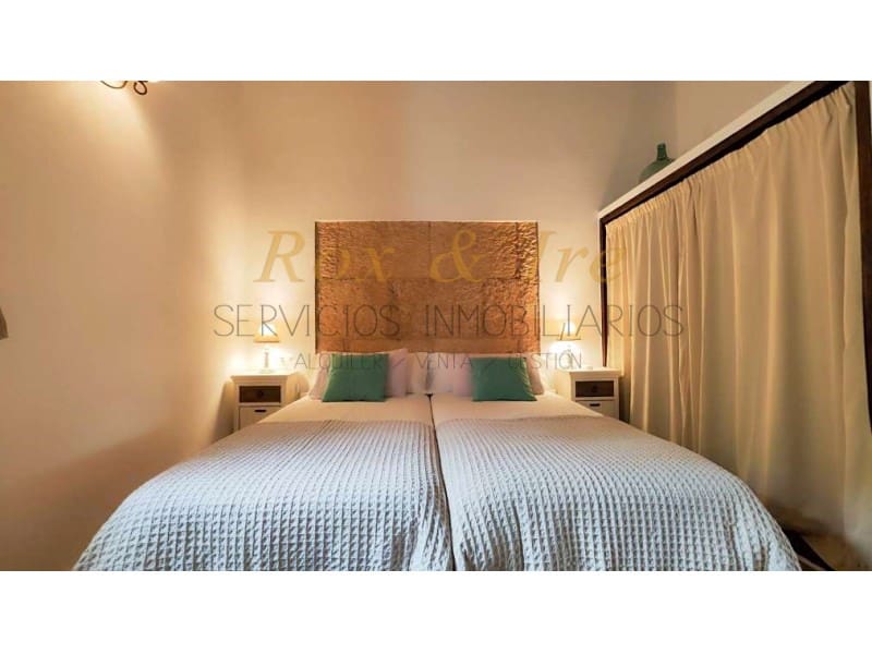 2 bedroom Villa for holiday rental in San Jose / Sant Josep de Sa Talaia with pool - € 1,750 (Ref: 8314301)