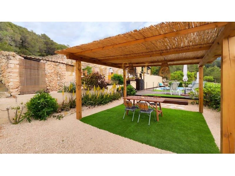 2 bedroom Villa for holiday rental in San Jose / Sant Josep de Sa Talaia with pool - € 1,750 (Ref: 8314301)