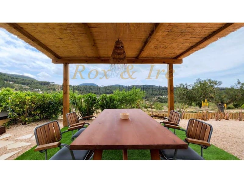 2 bedroom Villa for holiday rental in San Jose / Sant Josep de Sa Talaia with pool - € 1,750 (Ref: 8314301)