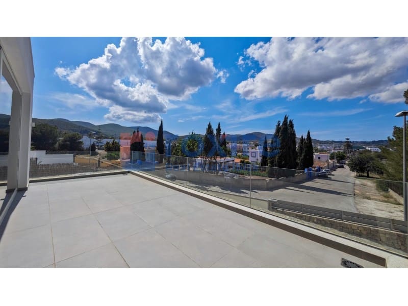 5 bedroom Villa for sale in Puig de'n Valls with pool - € 3,175,000 (Ref: 8756652)