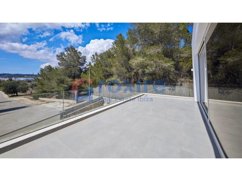 5 bedroom Villa for sale in Puig de'n Valls with pool - € 3,175,000 (Ref: 8756652)