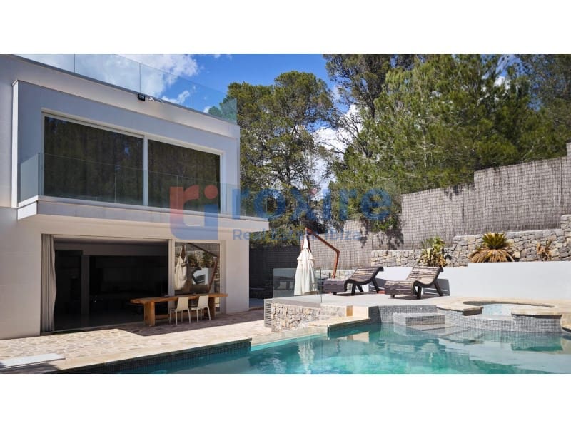 5 bedroom Villa for sale in Puig de'n Valls with pool - € 3,175,000 (Ref: 8756652)