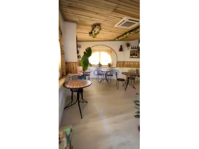 Restaurant/bar te koop in Sant Antoni de Portmany - € 299.000 (Ref: 8802603)