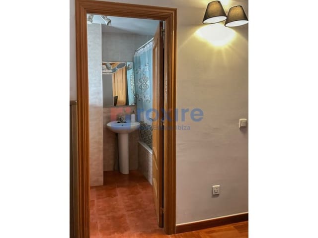 3 chambre Appartement à vendre à Sant Antoni de Portmany avec garage - 435 000 € (Ref: 8865692)