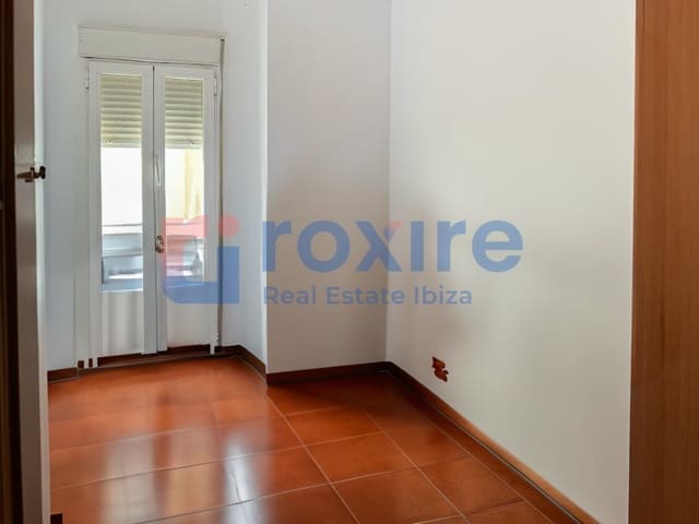 3 chambre Appartement à vendre à Sant Antoni de Portmany avec garage - 435 000 € (Ref: 8865692)