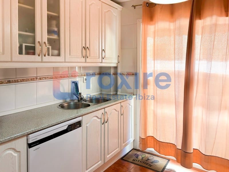 3 soveværelse Lejlighed til salg i Sant Antoni de Portmany med garage - € 435.000 (Ref: 8865692)