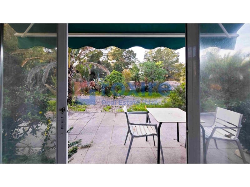 4 bedroom Villa for sale in Cala d'en Bou - € 1,700,000 (Ref: 8880175)