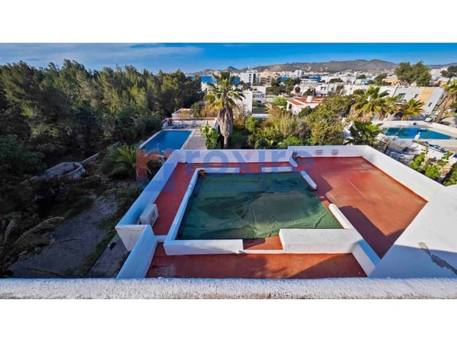 4 slaapkamer Villa te koop in Cala d'en Bou, San Jose / Sant Josep de Sa Talaia - € 1.700.000 (Ref: 8880175)