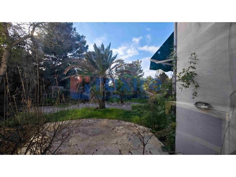 4 bedroom Villa for sale in Cala d'en Bou - € 1,700,000 (Ref: 8880175)