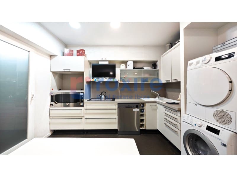 2 soveværelse Lejlighed til salg i Sant Antoni de Portmany - € 595.000 (Ref: 8935317)