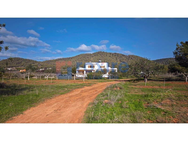Finca/Casa Rural de 3 habitaciones en Sant Antoni de Portmany en venta con piscina - 7.000.000 € (Ref: 8935318)