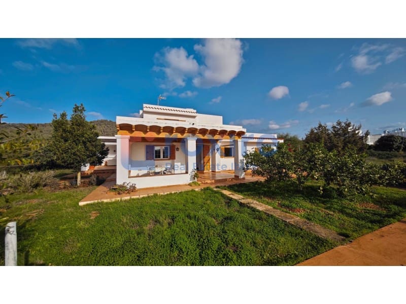 Finca/Casa Rural de 3 habitaciones en Sant Antoni de Portmany en venta con piscina - 7.000.000 € (Ref: 8935318)