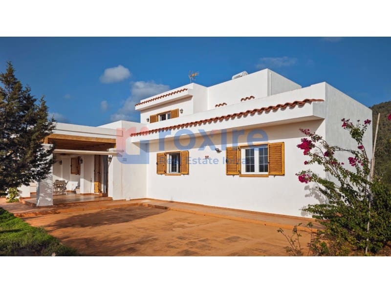 Finca/Casa Rural de 3 habitaciones en Sant Antoni de Portmany en venta con piscina - 7.000.000 € (Ref: 8935318)