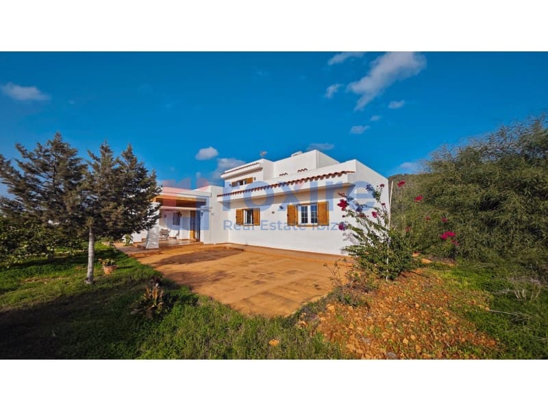 Finca/Casa Rural de 3 habitaciones en Sant Antoni de Portmany en venta con piscina - 7.000.000 € (Ref: 8935318)