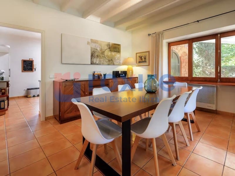 4 bedroom Villa for rent in San Jose / Sant Josep de Sa Talaia with pool garage - € 7,600 (Ref: 8986369)