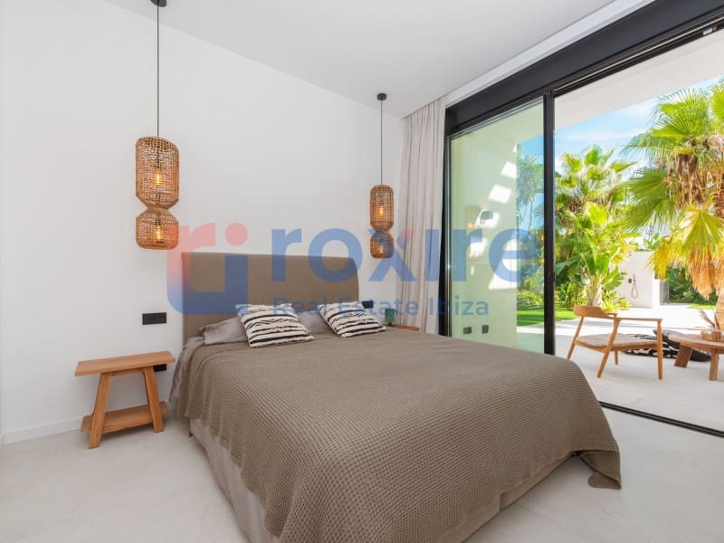 4 makuuhuone Huvila myytävänä paikassa Sant Jordi de Ses Salines mukana uima-altaan - 3 795 000 € (Ref: 9029769)