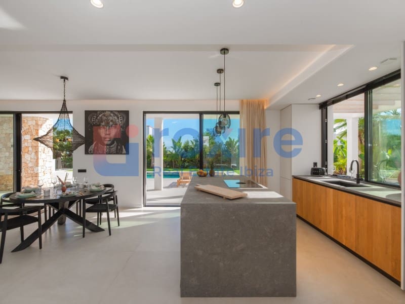 4 makuuhuone Huvila myytävänä paikassa Sant Jordi de Ses Salines mukana uima-altaan - 3 795 000 € (Ref: 9029769)