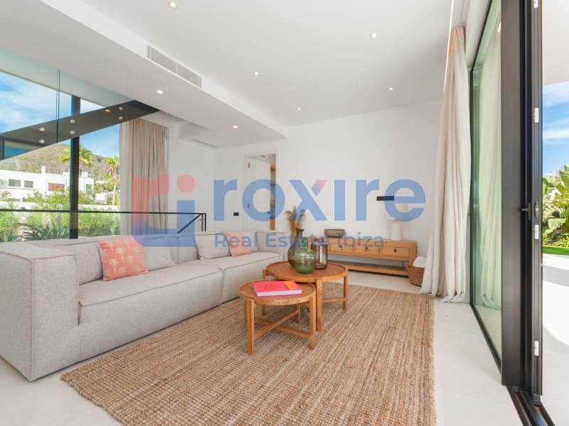 4 makuuhuone Huvila myytävänä paikassa Sant Jordi de Ses Salines mukana uima-altaan - 3 795 000 € (Ref: 9029769)