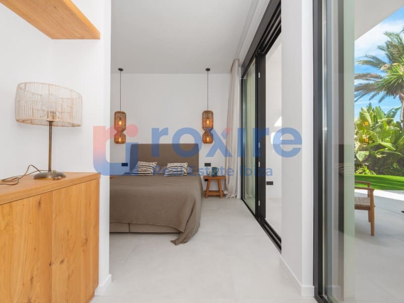 4 makuuhuone Huvila myytävänä paikassa Sant Jordi de Ses Salines mukana uima-altaan - 3 795 000 € (Ref: 9029769)